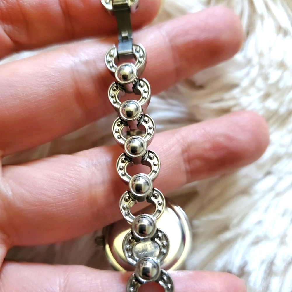 Crystal Watch - image 3